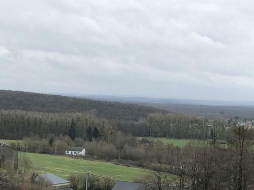 Scenic Cottage In Merlemont With Balcony