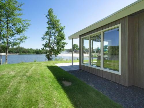 Holiday Home Europarcs Resort Zilverstrand-10