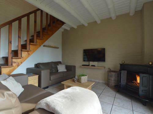 Spacious Holiday Home In Mont With Garden