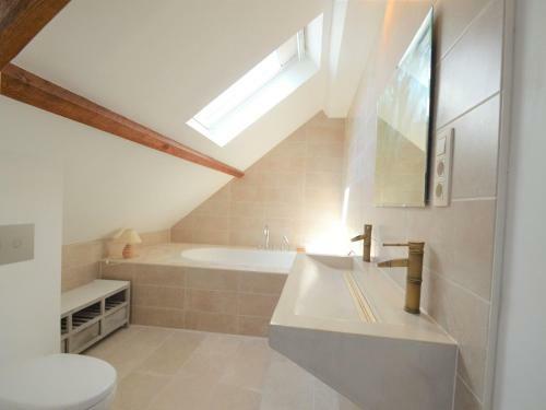 Relaxing Villa In Namur With Fenced Garden