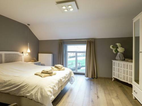 Cozy Holiday Home In Gedinne Near Forest