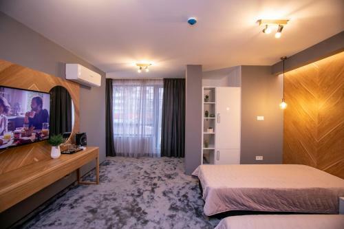 Hostal B&d Apartments Delux, New