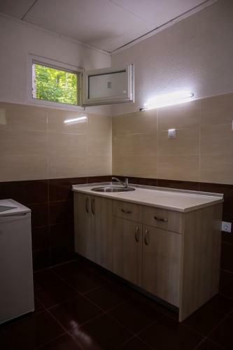 23 Persons Bungalow In Nice Complexe And Facilities For Family