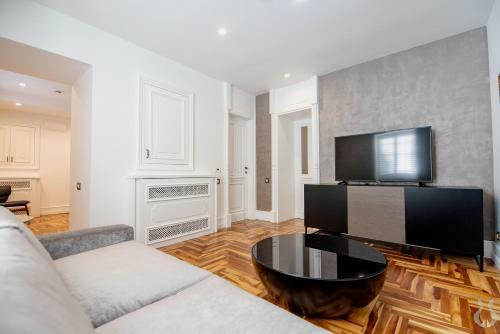 Orpheus Apartments & Rooms