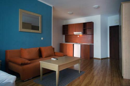 Primorsko Del Sol Apartments