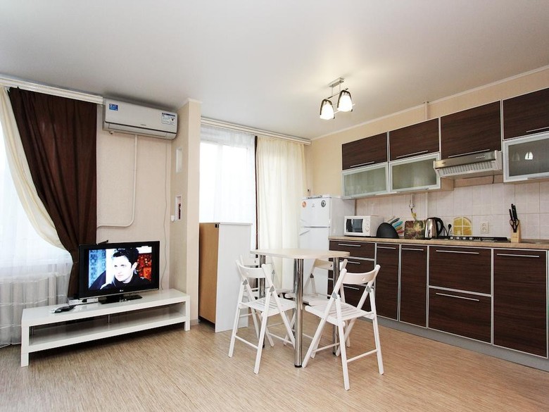 Apartlux Sokol