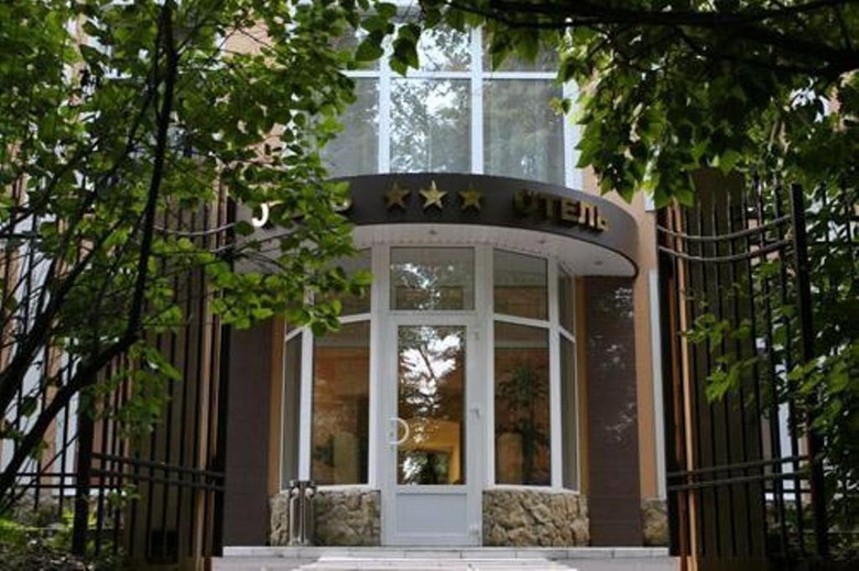 Hotel Gostiniy Dom