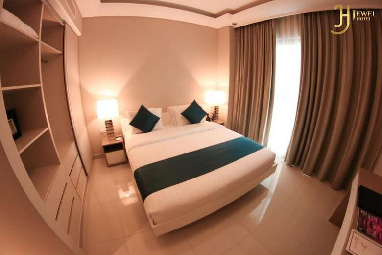 Atiram Jewel Hotel