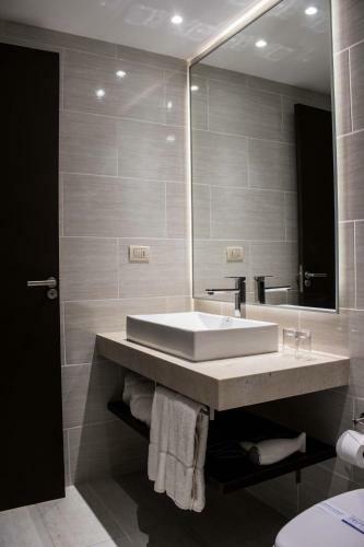 Hotel Delfines Collection Equipetrol
