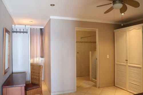 Apartamento Oceanfront Flying Fish At Den Laman