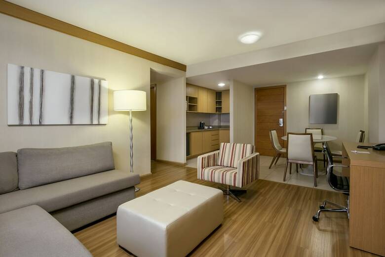 Hotel Brasil 21 Convention