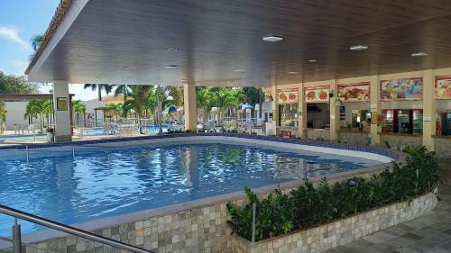 Condom�nio Diroma Resorts Internacional Flats