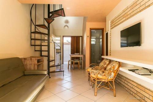 Lindos Chal�s A 150m Da Praia