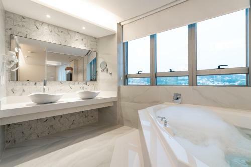 Hotel Intercity Portofino Florian�polis