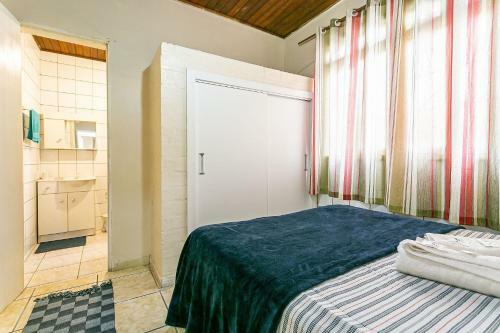 Casa Com Su�te Perto Da Praia