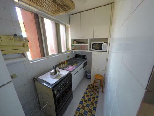 Apartamento Apto Bem Localizado Com Tv E Ar Condicionado