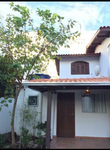 Praia Brava Guest House Su�tes