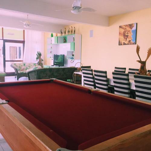 Hostal Hostel E Pousada Bahia Beach