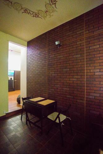 Houseton Hostel