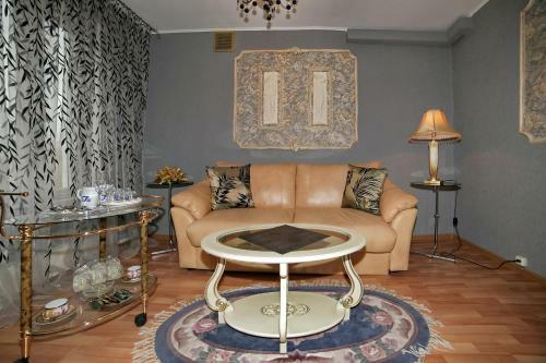 Shakhter Hotel
