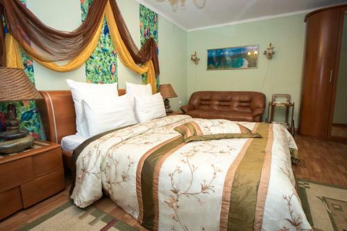 Shakhter Hotel