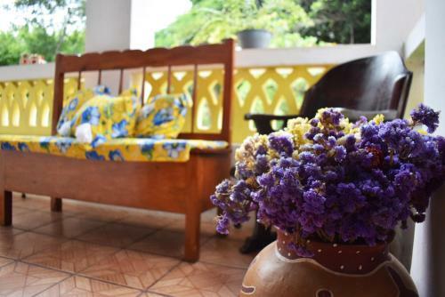 Yellow Rock Hostel E Casa Da Patr�cia