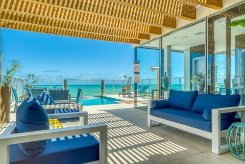 Hotel �gua De Coco