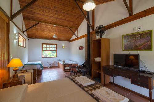 Hostal Pousada Mariza