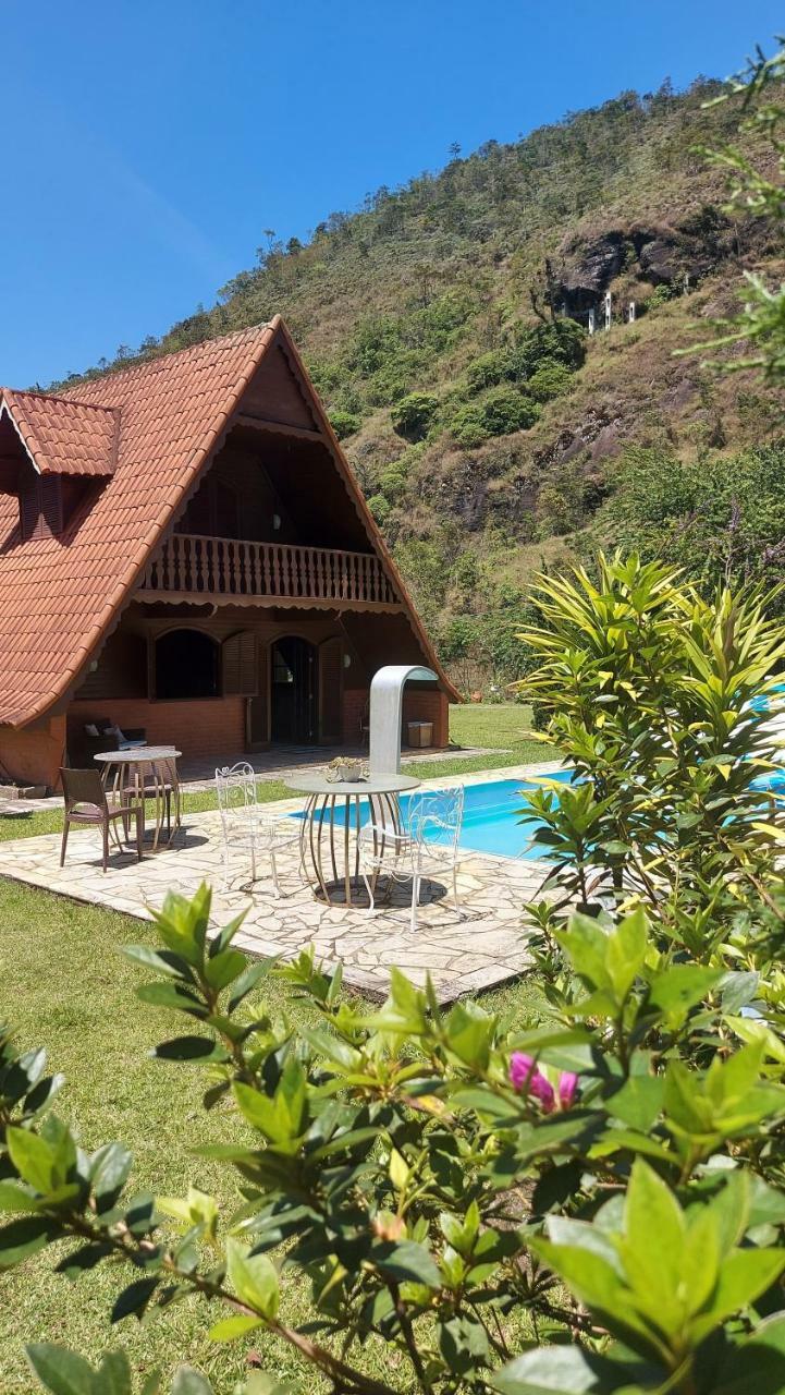Hostal Hort�nsias Da Serra Espa�o E Pousada
