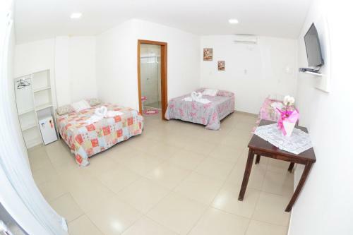 Hostal Pousada Joana Guest House