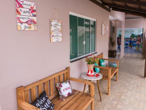 Hostal Pousada Joana Guest House