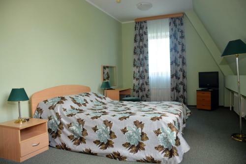 Hotel At The Komi Representative Office