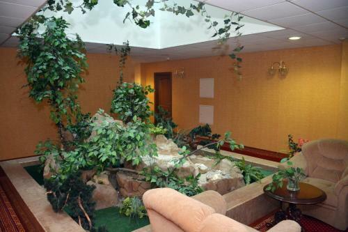 Hotel At The Komi Representative Office