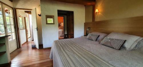 Casa Maria Comprida Em Araras Com 4 Quartos, Piscina E �rea Gourmet