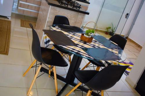 Apartamento Novo, Completo E Bem Localizado.