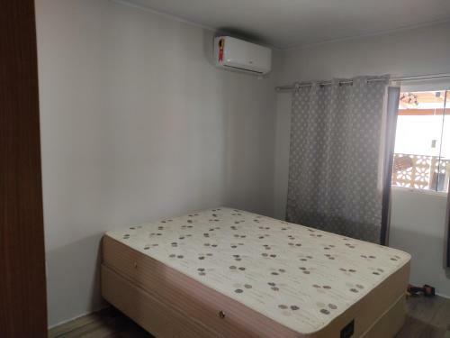 Linda Casa Com Piscina Em Itajub� A 1000mt Da Praia.