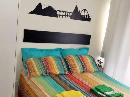 Apartamento Lindo E Econ�mico! Quadra Praia Copacabana