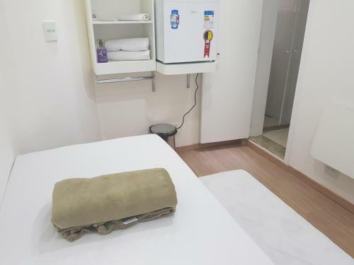 Quarto Privativo Em Condominio