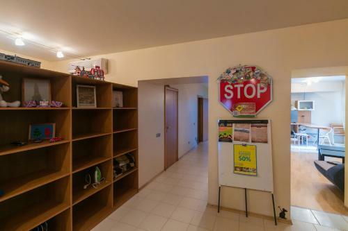 Stop House Hostel