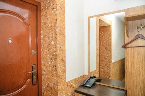 Tolstogo City Hotel