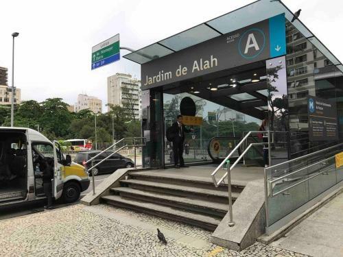 Apartamento Garota de Ipanema - Praia, Moda E Gente Bonita