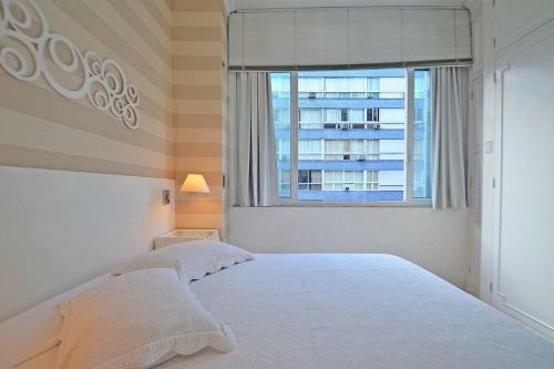 Apartamento Lindo Sala E Quarto Para 4 Pessoas Em Copacabana