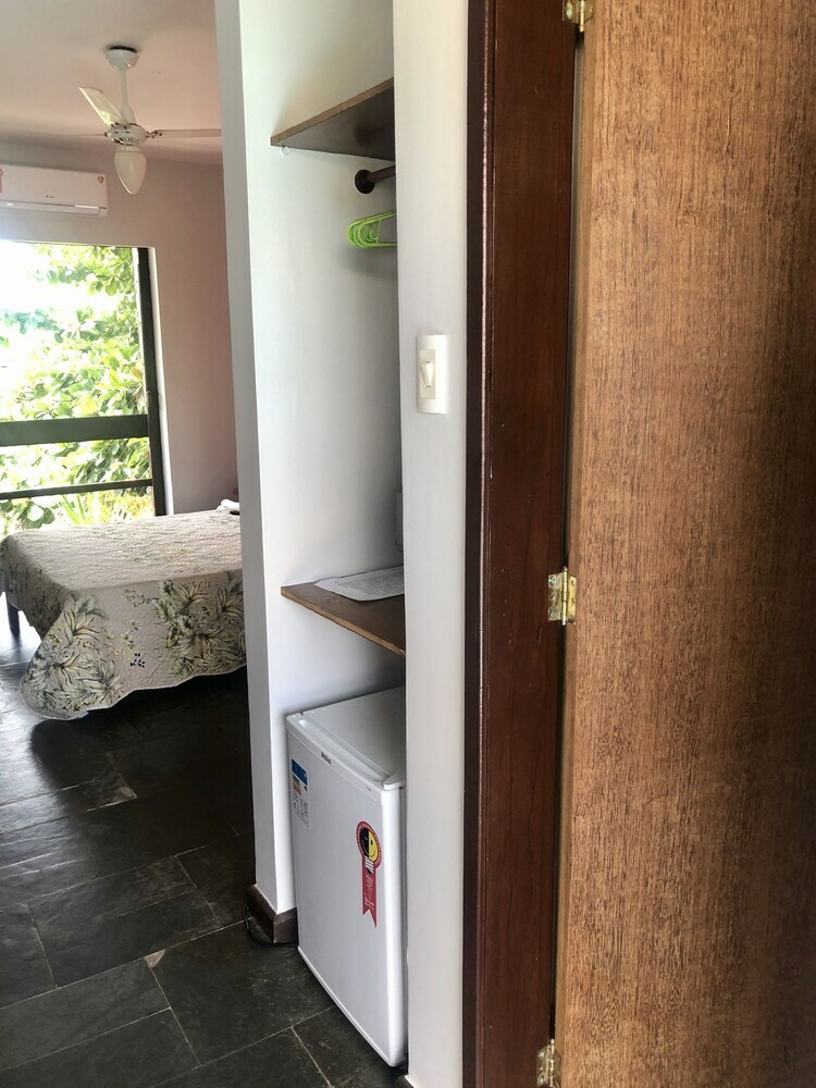 Hostal Pousada Bougainville