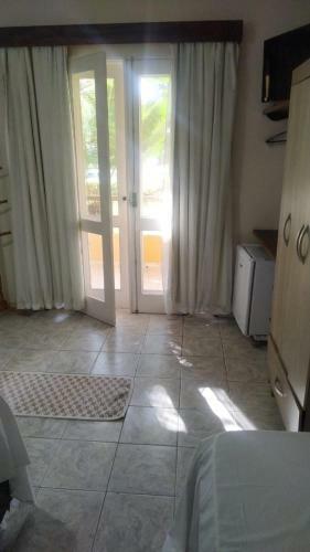 Hostal Pousada Beach Bahia