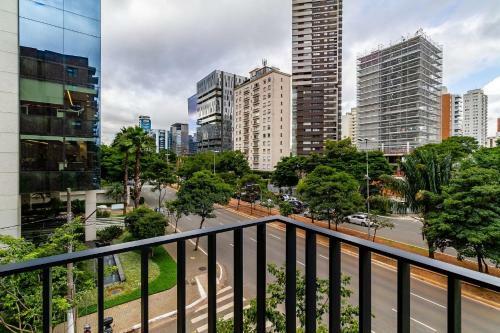 Apartamento Housi Faria Lima