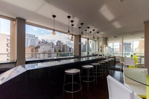 Apartamento Ap Prox Shopping Frei Caneca Cod811