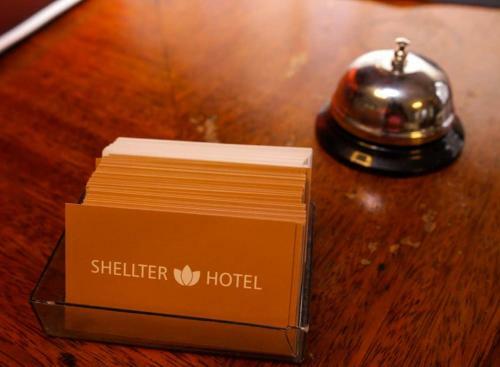 Shellter Hotel