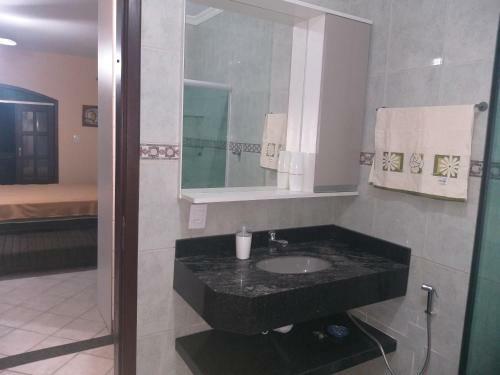 Hostal Canto Dos P�ssaros Bombinhas