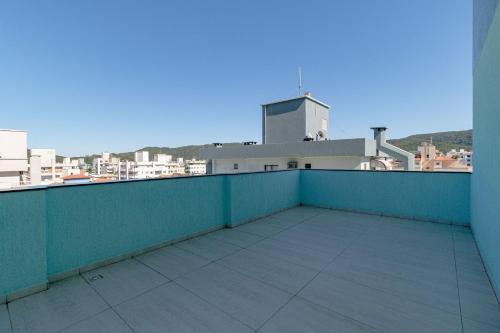 Aluguel Apartamento 4 Su�tes Com Jacuzzi Bombas Sc