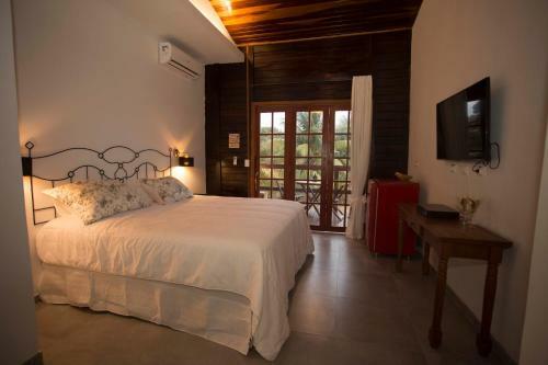 Hostal Pousada Vila Nakau